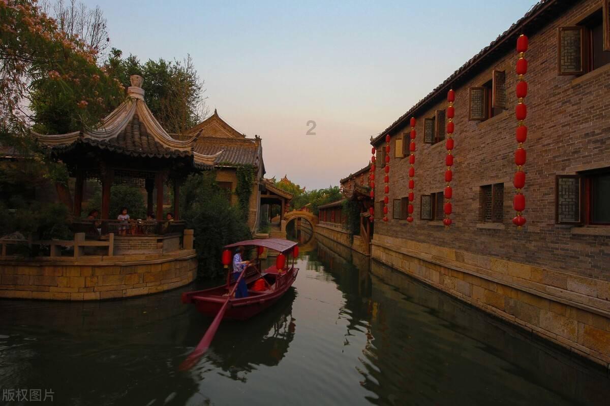 为什么年轻人不敢爱?又为什么仍要勇敢爱—精准解答,搜罗天下问题